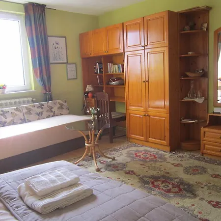Pensión Guest House Bankya Bankya